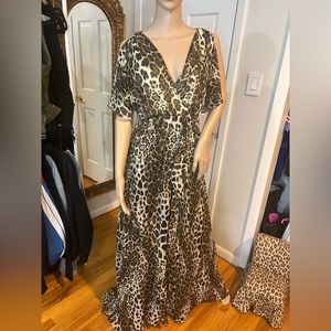 NWOT Sara Berman Leopard Print Maxi Dress sz Small